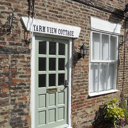 Pensjonat View And Yarm