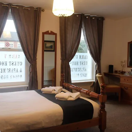 View And 3* Yarm